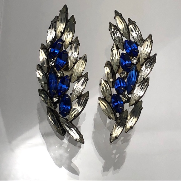 VTG BLUE CLEAR RHINESTONE “WINGED” EARRINGS - Picture 9 of 14